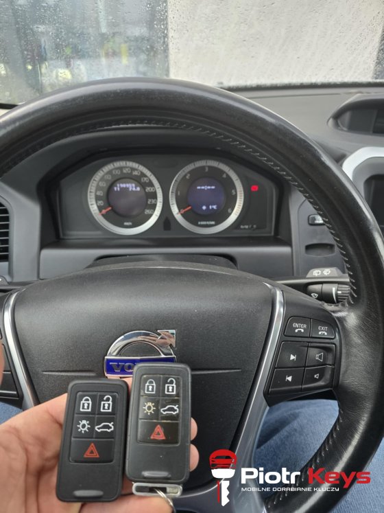 Volvo XC60 2013r